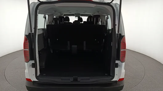 Bild eines VW Transporter Kombi TDI