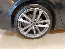 Thumbnail-Foto von Fahrzeug