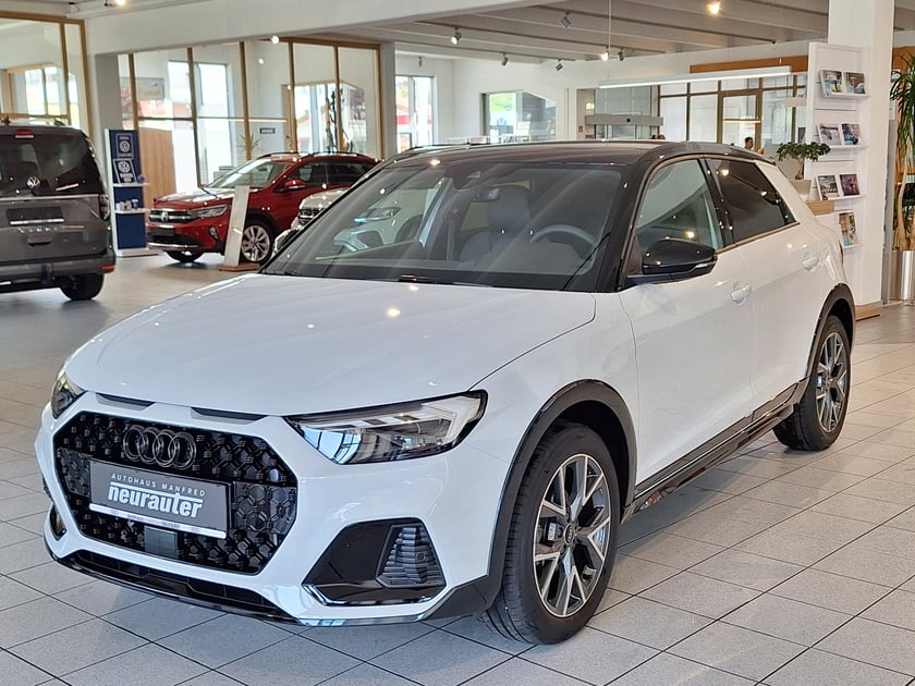 Audi A1 allstreet 30 TFSI intense