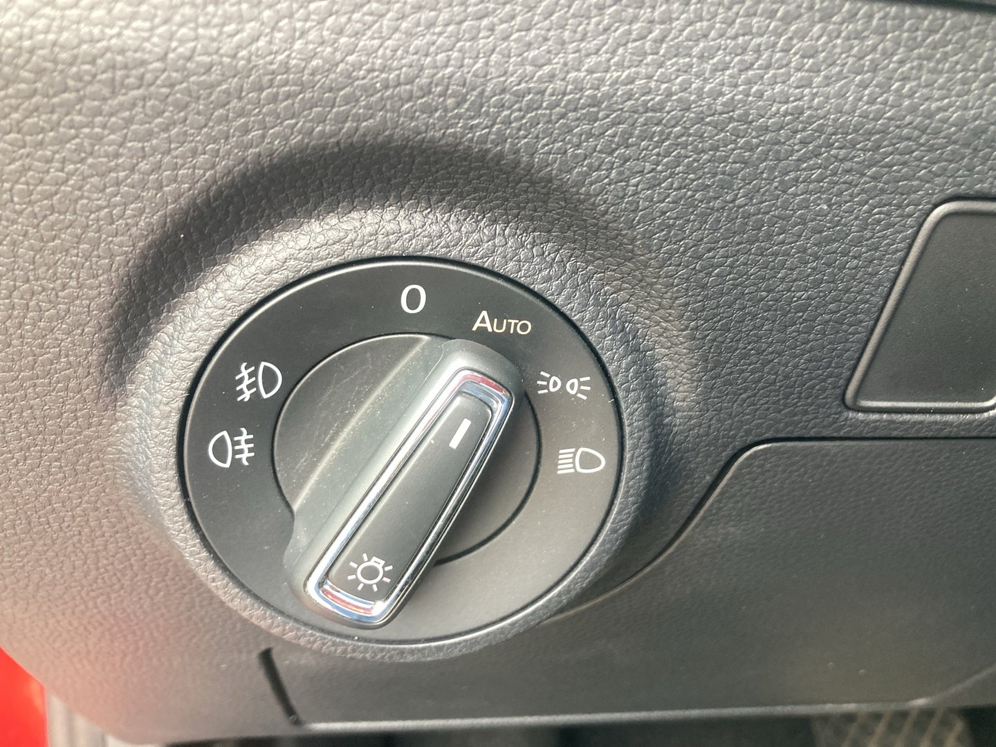 SEAT Arona Style TDI DSG | Bild 14 von 25