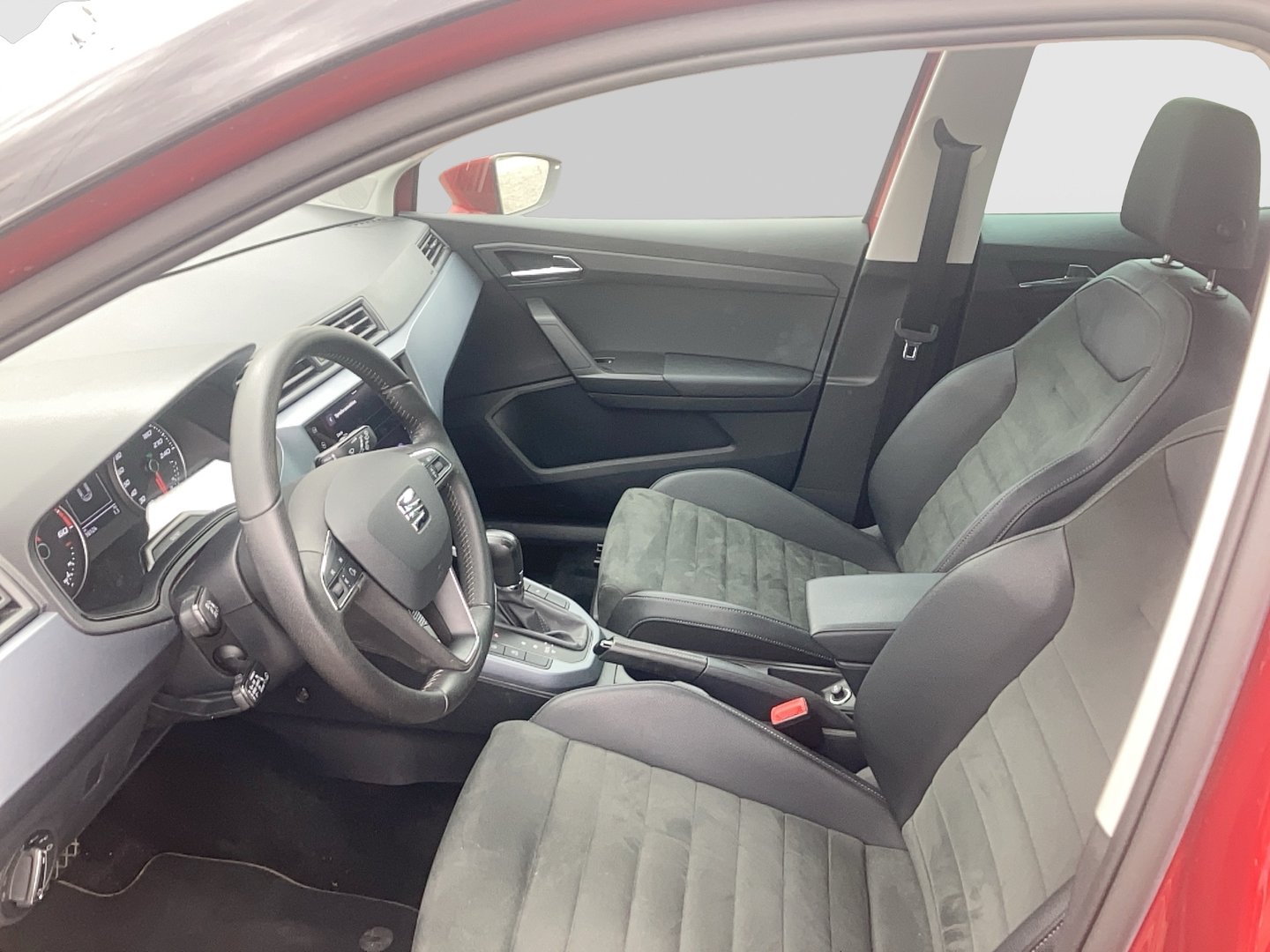 SEAT Arona Style TDI DSG | Bild 8 von 25