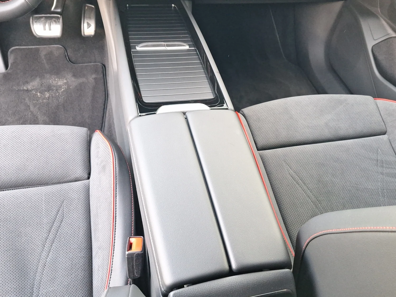 Bild eines VW ID.7 Tourer GTX 4MOTION 250 kW Business