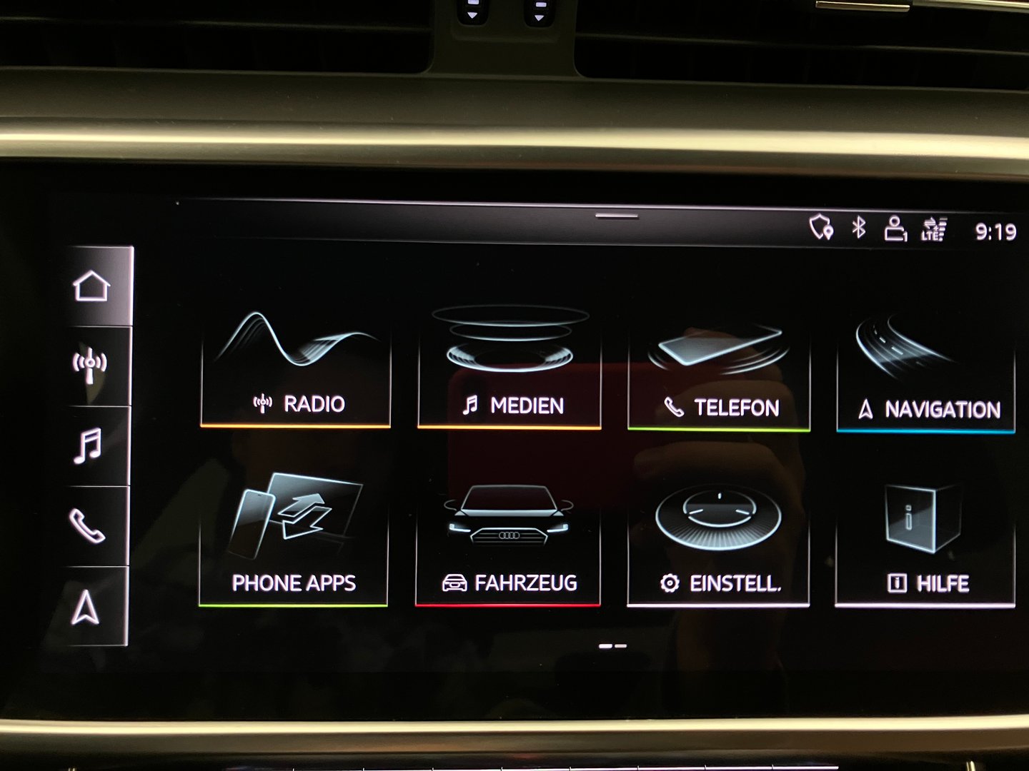 Audi A6 Avant 40 TDI quattro Design | Bild 18 von 28