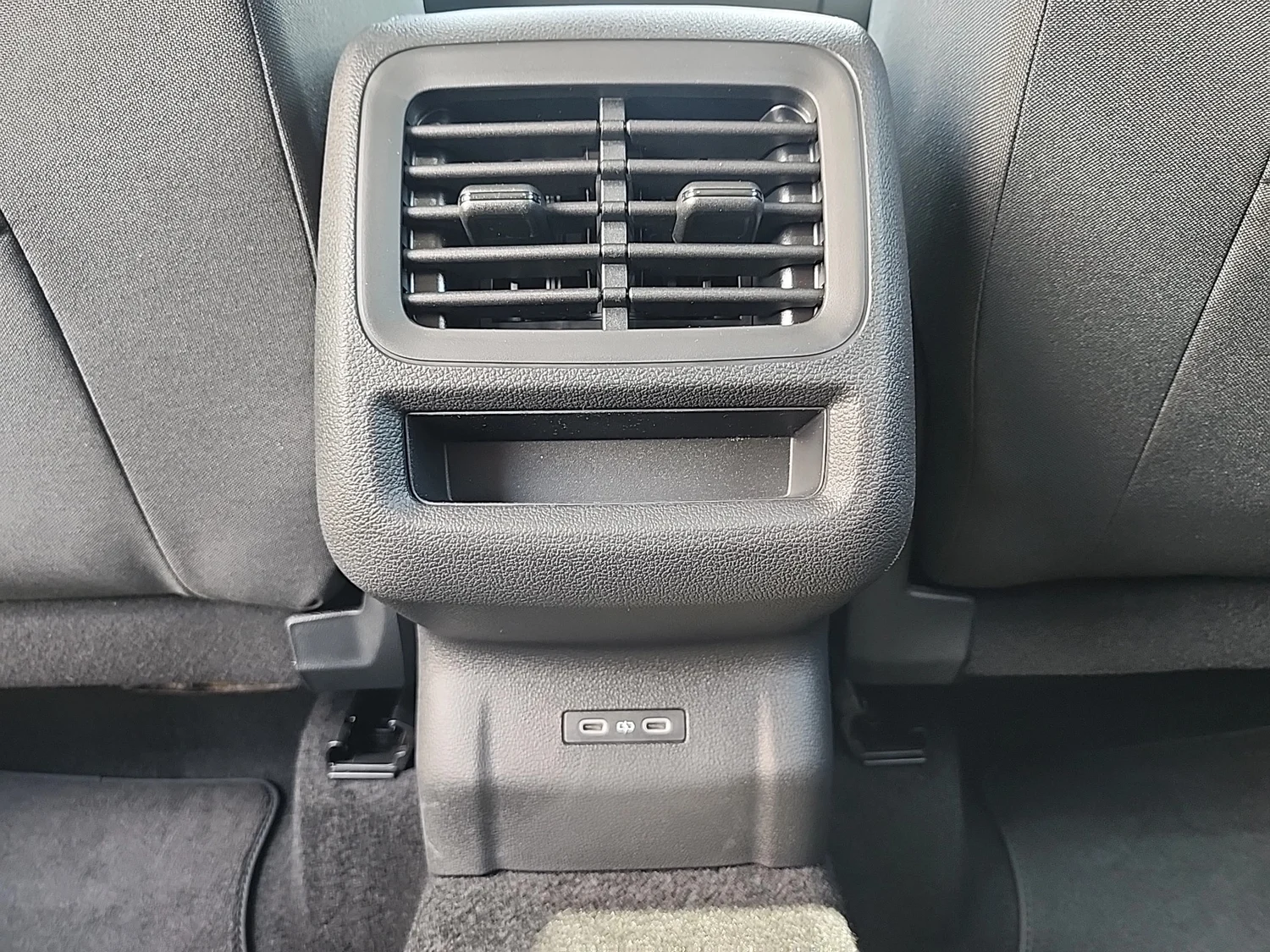 Bild eines T-Roc Life eTSI DSG