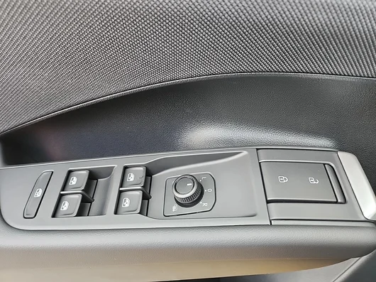 Bild eines T-Roc Life eTSI DSG