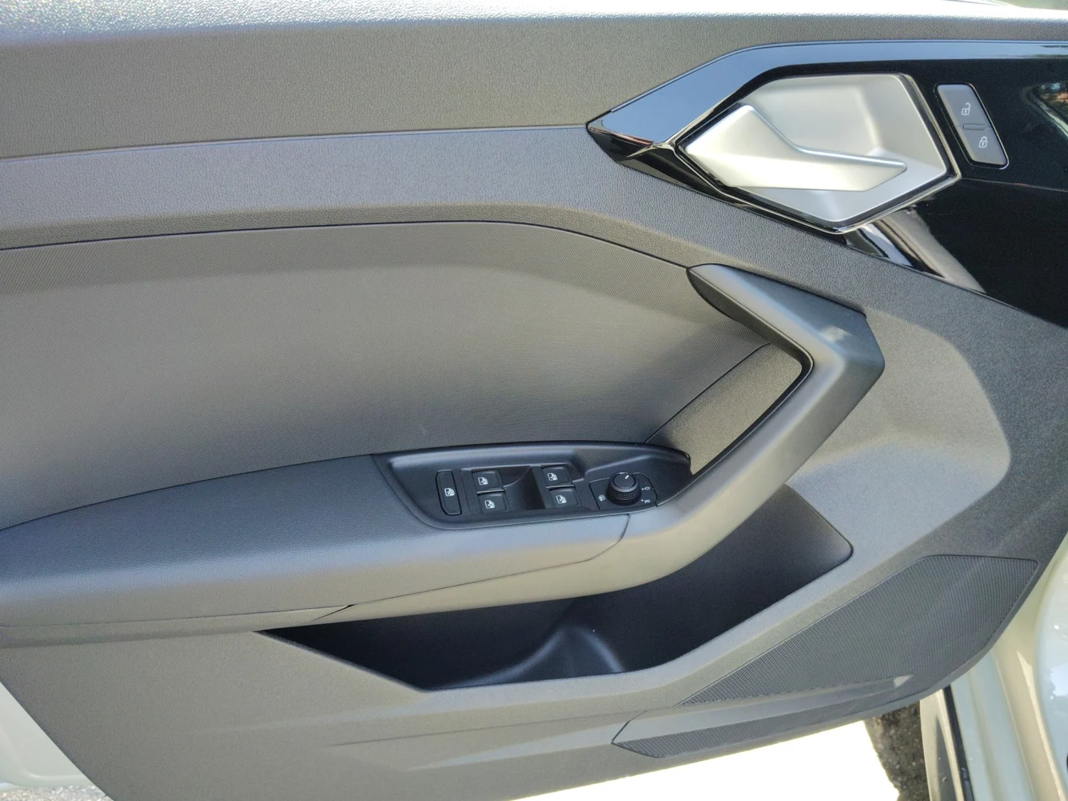Bild eines Audi A1 allstreet 30 TFSI intense