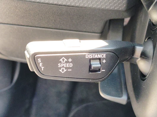 Bild eines Audi A1 allstreet 30 TFSI intense