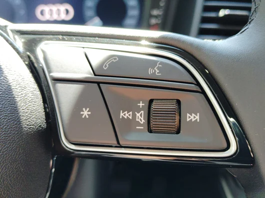 Bild eines Audi A1 allstreet 30 TFSI intense