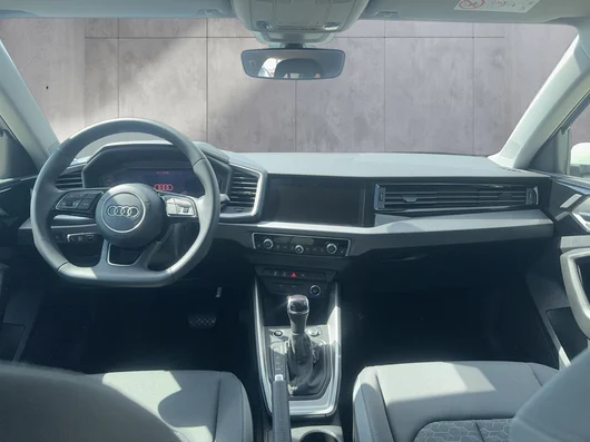 Bild eines Audi A1 allstreet 30 TFSI intense