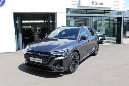 Audi Q8 55 e-tron quattro S line