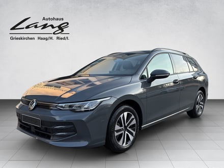 VW Golf Variant Business mHeV DSG