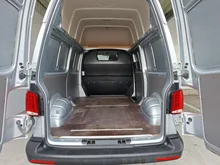 VW Kastenwagen Transporter HD-Kastenwagen LR TDI 4M in reflexsilber metallic