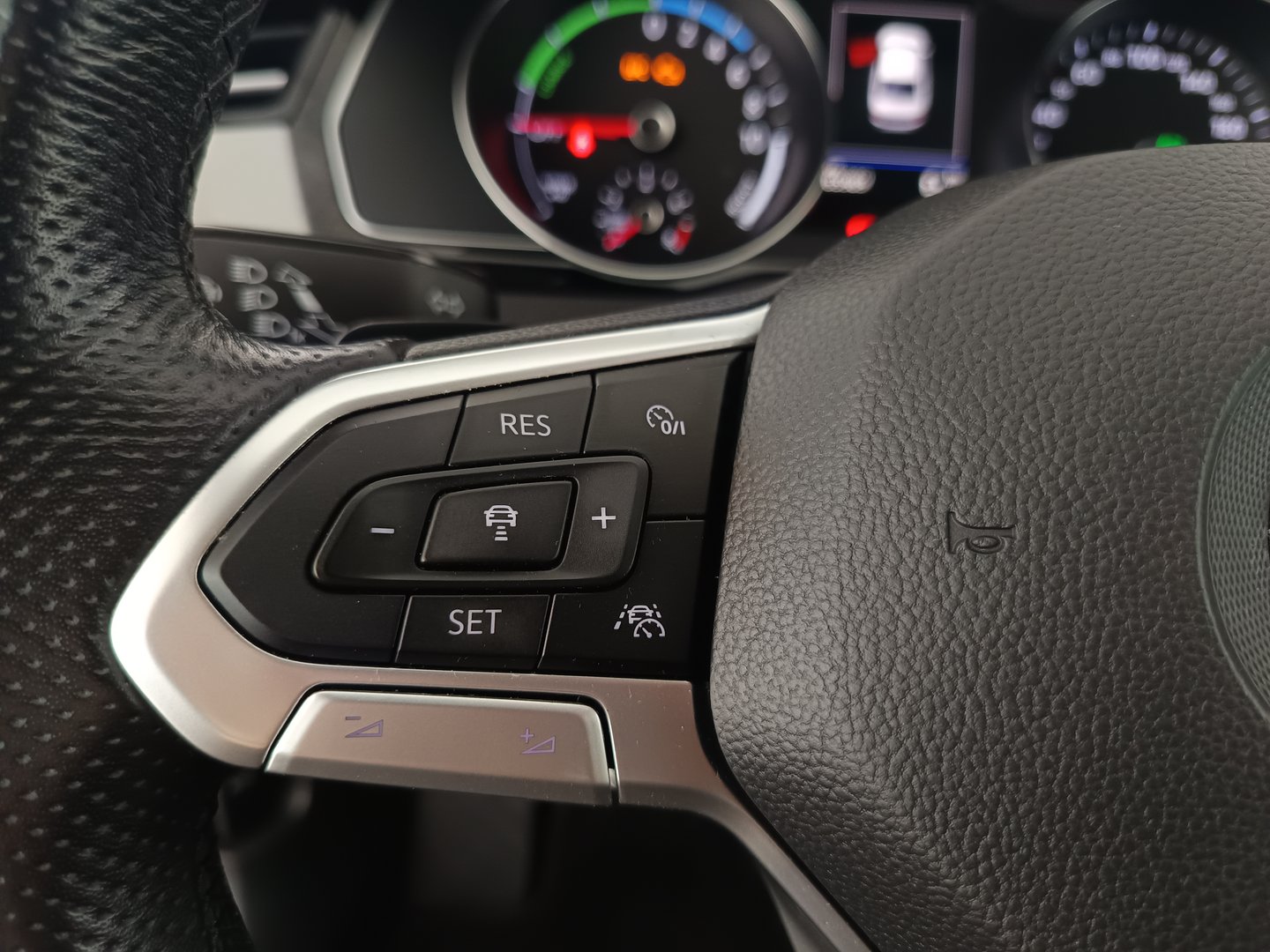 VW Passat GTE | Bild 16 von 35