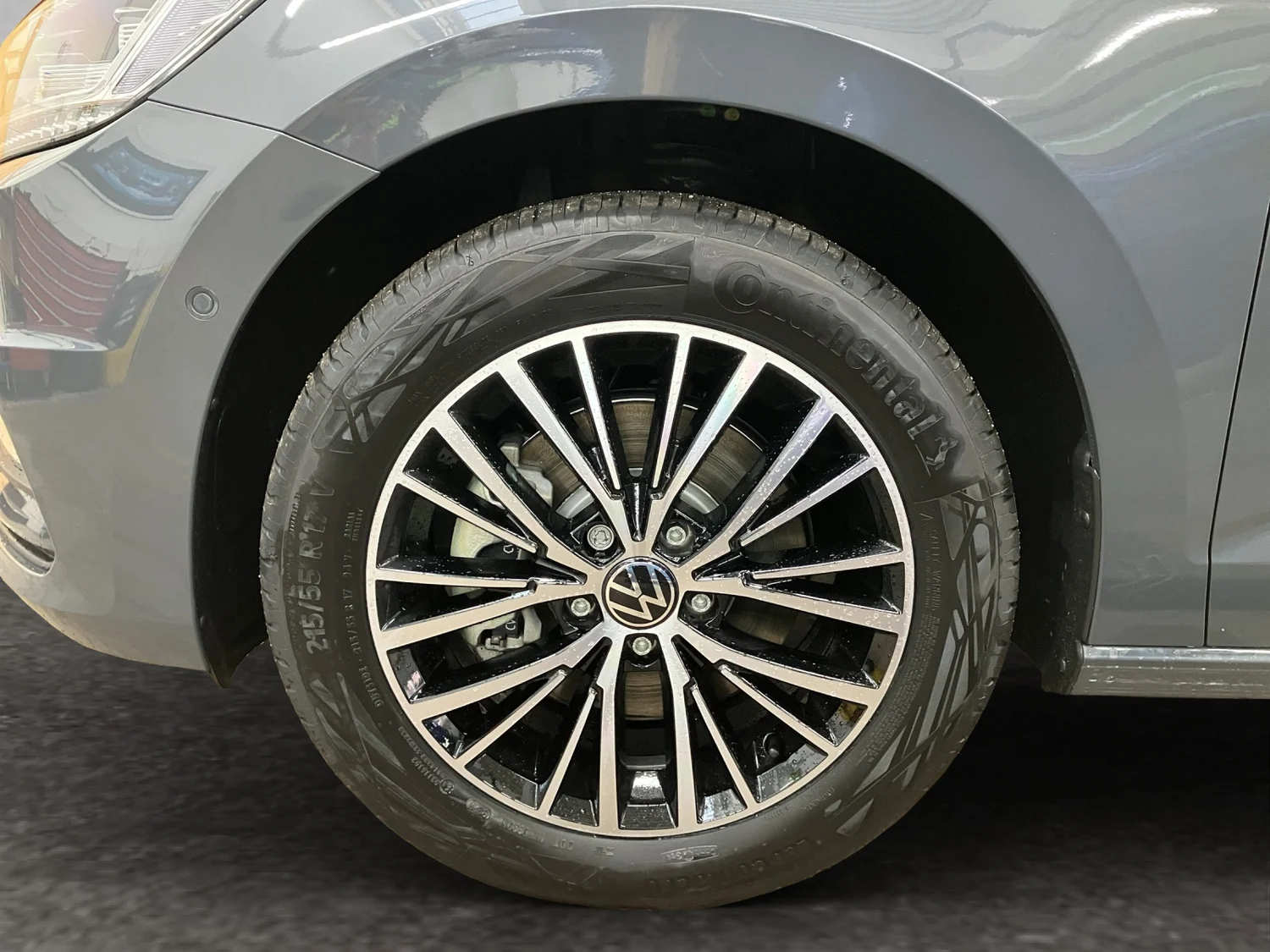 Bild eines VW Touran Friends TDI