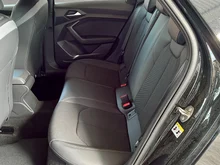 Audi A1 Sportback 30 TFSI intense in Mythosschwarz Metallic