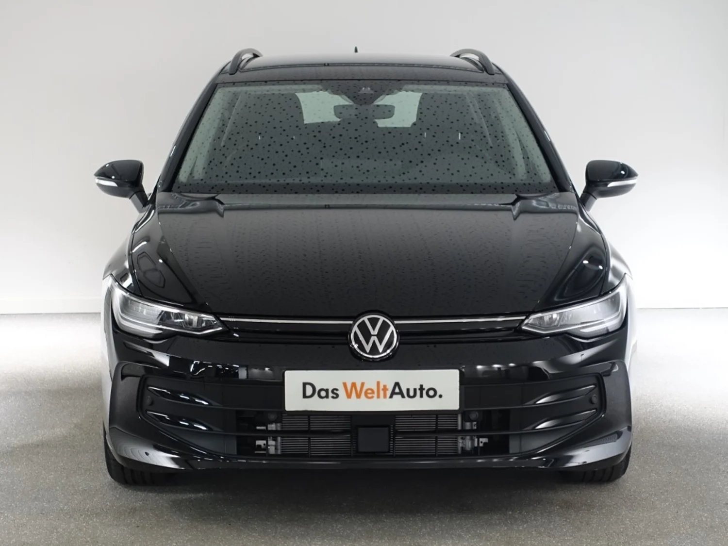 Bild eines VW Golf Variant Business mHeV DSG