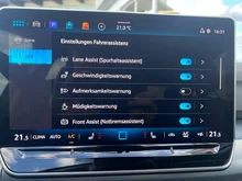VW Golf Variant Life TDI in Mondsteingrau
