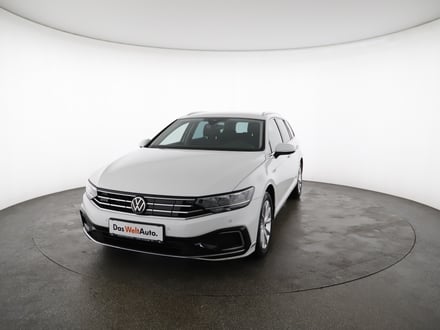VW Passat GTE Variant
