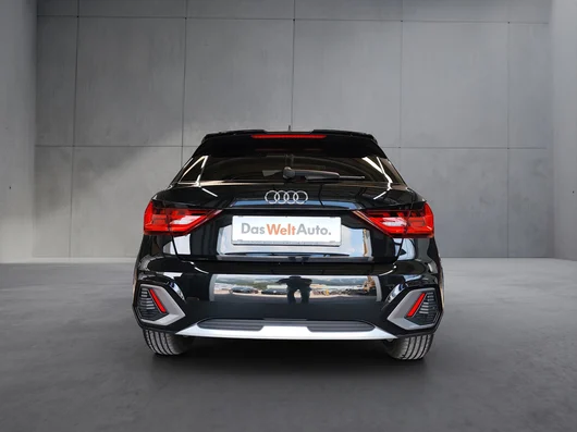 Bild eines Audi A1 allstreet 30 TFSI