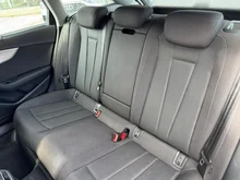Audi A4 Avant 40 TDI quattro in Terragrau Metallic