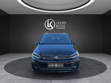 VW Touran R-Line TSI DSG in Grenadillschwarz Metallic