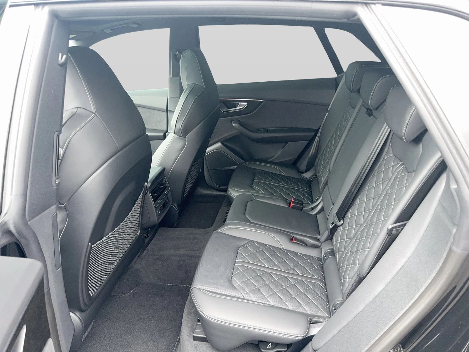 Bild eines Audi Q8 e-hybrid quattro 360 kW