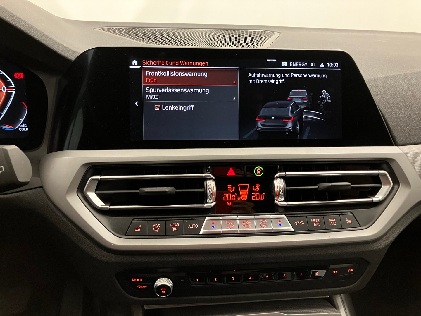 BMW 320d Touring 48 V Mild-Hybrid-Technologie Aut. | Bild 23 von 33
