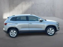 Škoda Karoq Selection TSI DSG ACT in Smokey Diamond-Silber Metallic