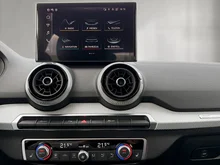 Audi Q2 35 TFSI advanced in MANHATTANGRAU METALLIC