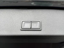 Audi Q2 35 TFSI advanced in MANHATTANGRAU METALLIC