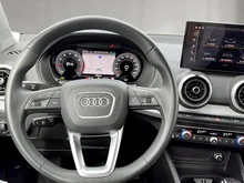 Audi Q2 35 TFSI advanced in MANHATTANGRAU METALLIC