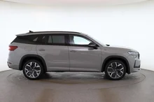 Škoda Kodiaq Sportline TDI DSG in Stahl-Grau