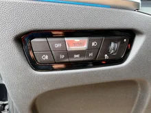 BMW 3xx 320e PHEV Touring Aut. in schwarz - normal
