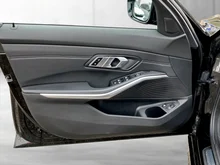 BMW 3xx 320e PHEV Touring Aut. in schwarz - normal