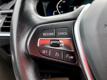 BMW 3xx 320e PHEV Touring Aut. in schwarz - normal