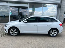 Thumbnail-Foto von Fahrzeug