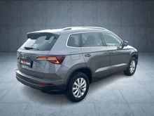 Škoda Karoq Selection TDI DSG in Graphit-Grau Metallic