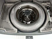 Škoda Karoq Selection TDI DSG in Graphit-Grau Metallic