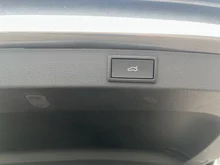 Škoda Karoq Selection TDI DSG in Graphit-Grau Metallic
