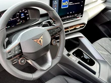 CUPRA Terramar e-HYBRID 204 PS DSG in Nacht-Schwarz Metallic