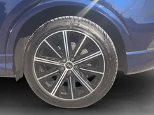 Audi Q4 e-tron 45 e-tron quattro in NAVARRABLAU METALLIC