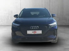Audi Q4 e-tron 45 e-tron quattro in NAVARRABLAU METALLIC