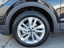 VW T-Cross Friends TSI in Deep Black Perleffekt