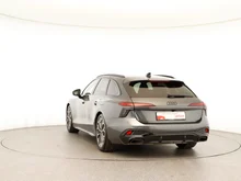 Audi A6 Avant e-hybrid quattro 220 kW in Daytonagrau Perleffekt