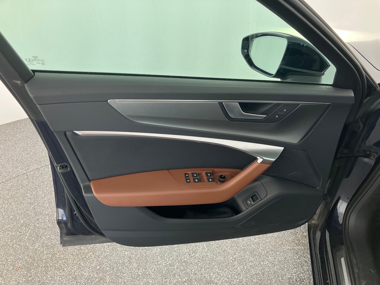 Audi A6 Avant 45 TDI quattro Design | Bild 3 von 16