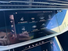 Audi Q8 e-hybrid quattro 360 kW in Mythosschwarz Metallic