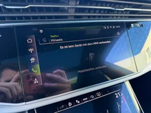 Audi Q8 e-hybrid quattro 360 kW in Mythosschwarz Metallic