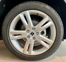 Thumbnail-Foto von Fahrzeug