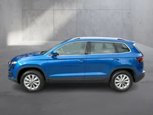 Škoda Karoq 4x4 Selection TDI DSG in Race-Blau Metallic