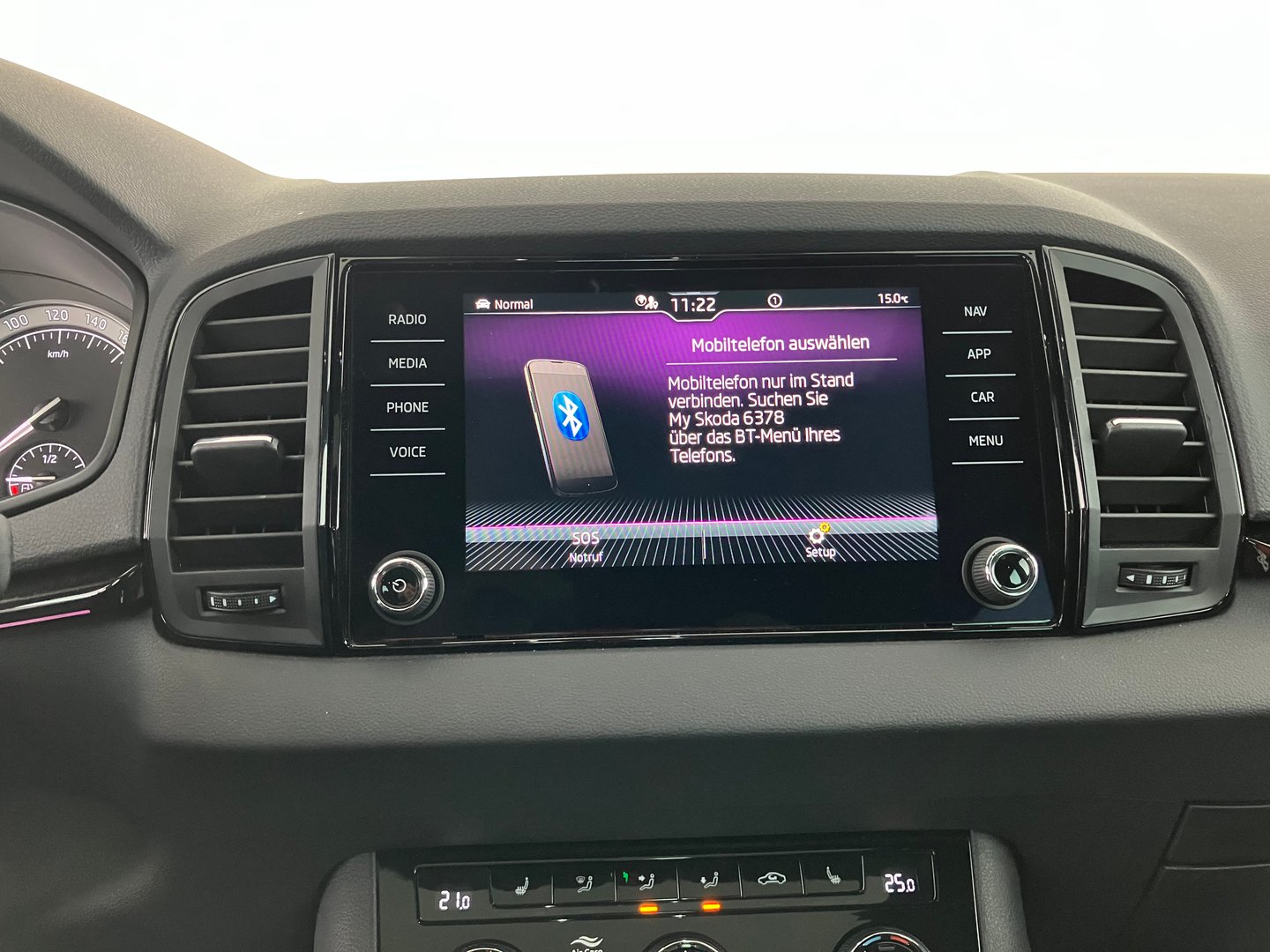 Škoda KAROQ SPORTLINE TDI | Bild 11 von 18